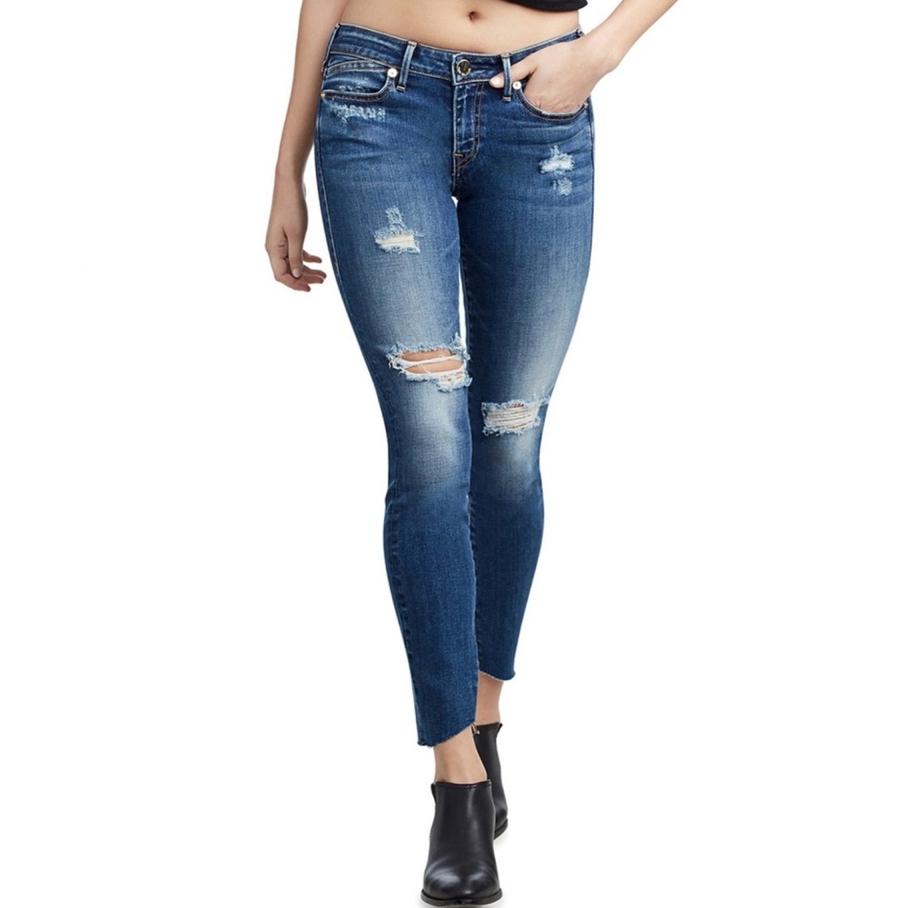NWT True Religion Broken Night Halle Mid-Rise Super Skinny Women’s Jeans Sz 30 - Picture 2 of 3